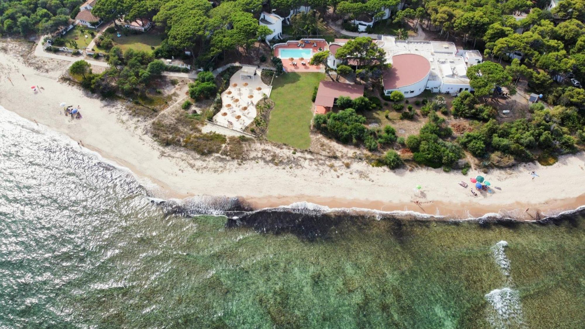Hotel Mare Pineta Santa Margherita di Pula Esterno foto