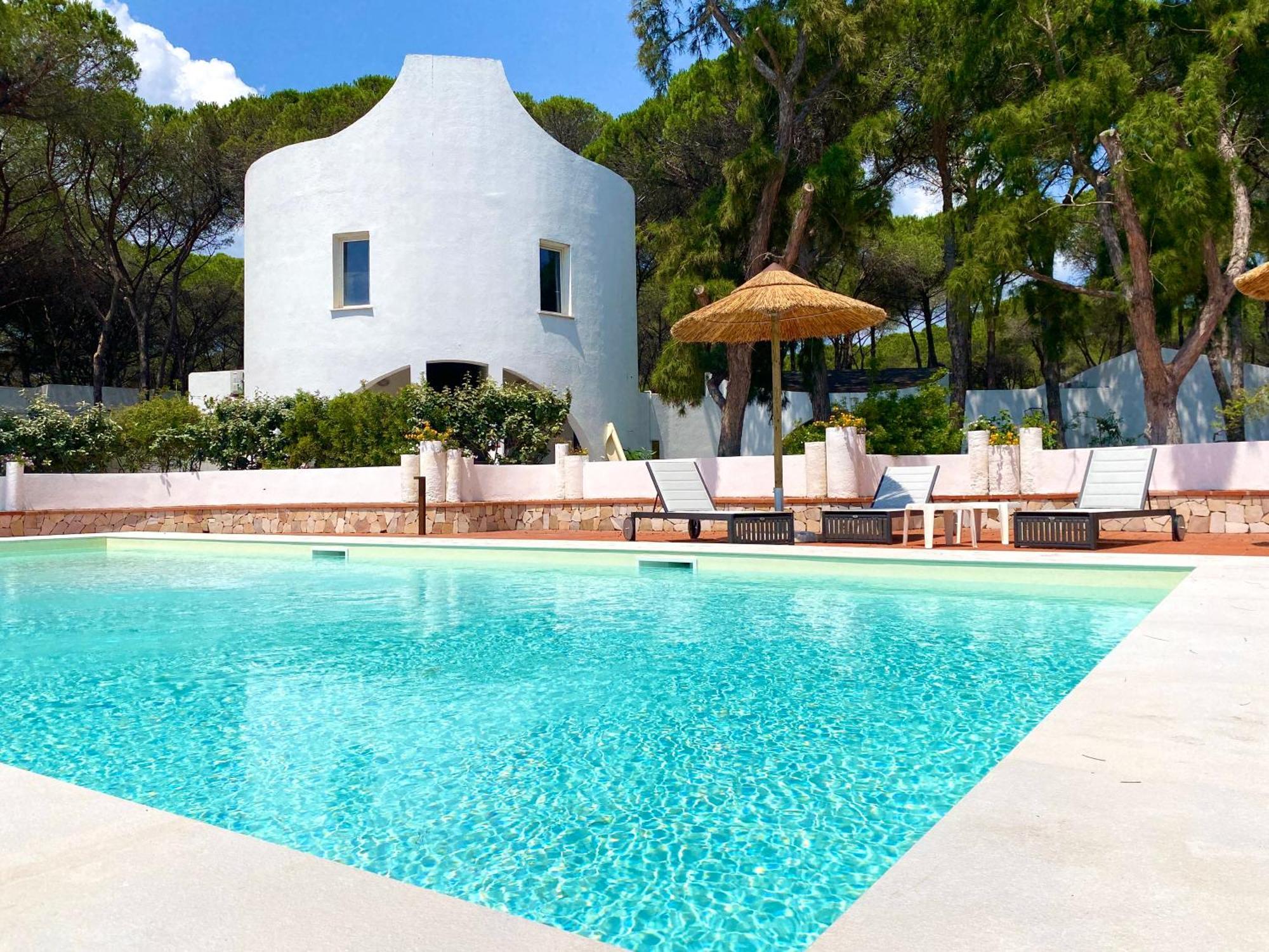 Hotel Mare Pineta Santa Margherita di Pula Esterno foto