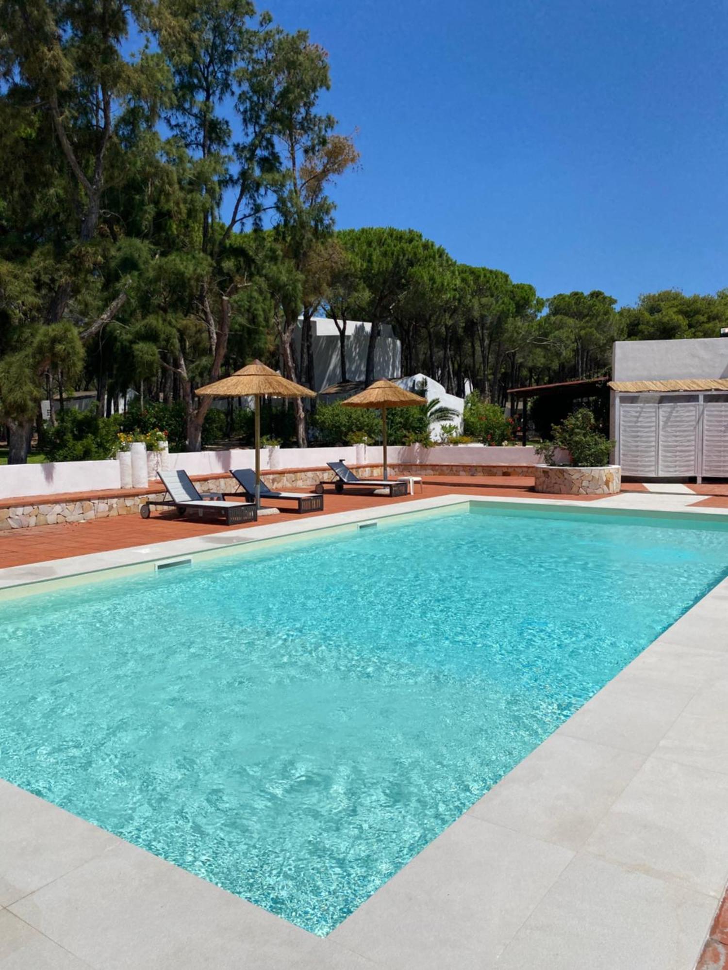 Hotel Mare Pineta Santa Margherita di Pula Esterno foto